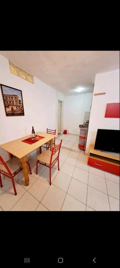 Sun & Moon Apartment Ohrid Buitenkant foto
